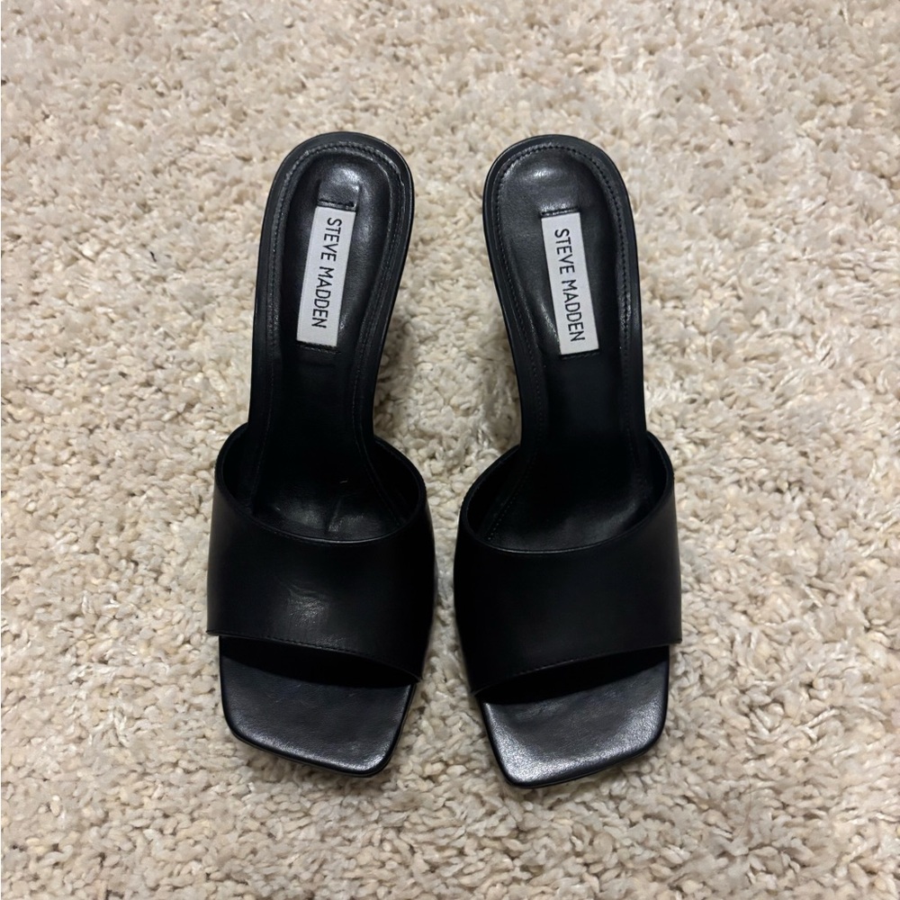 Steve Madden Black Leather Mules